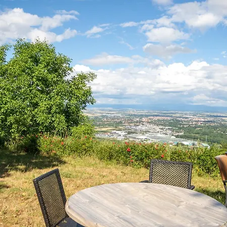 Апартаменты Les Noix 4 A 6 Personnes A Pres De Vulcania